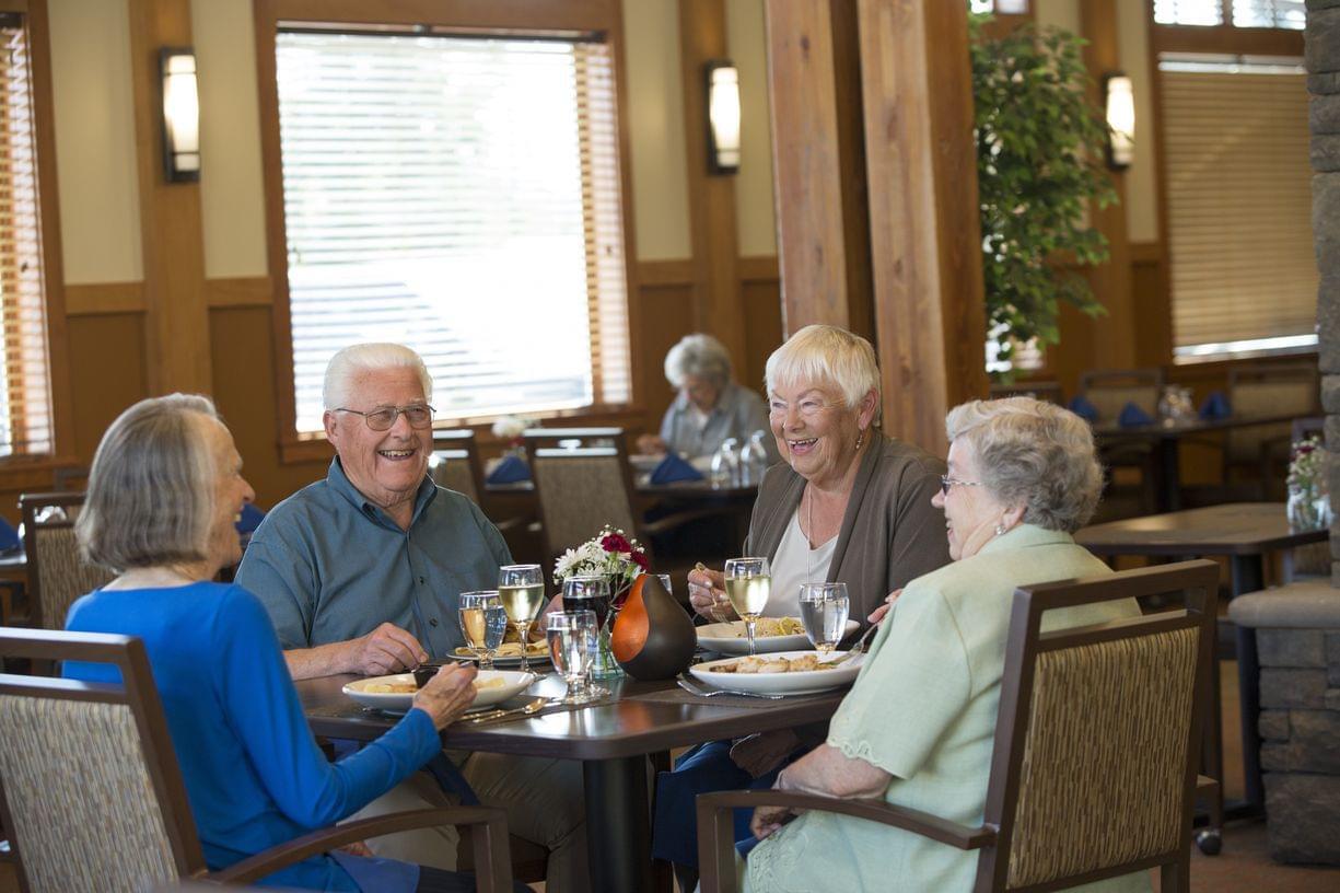 Dallas Retirement Village Senior Living Community Assisted Living